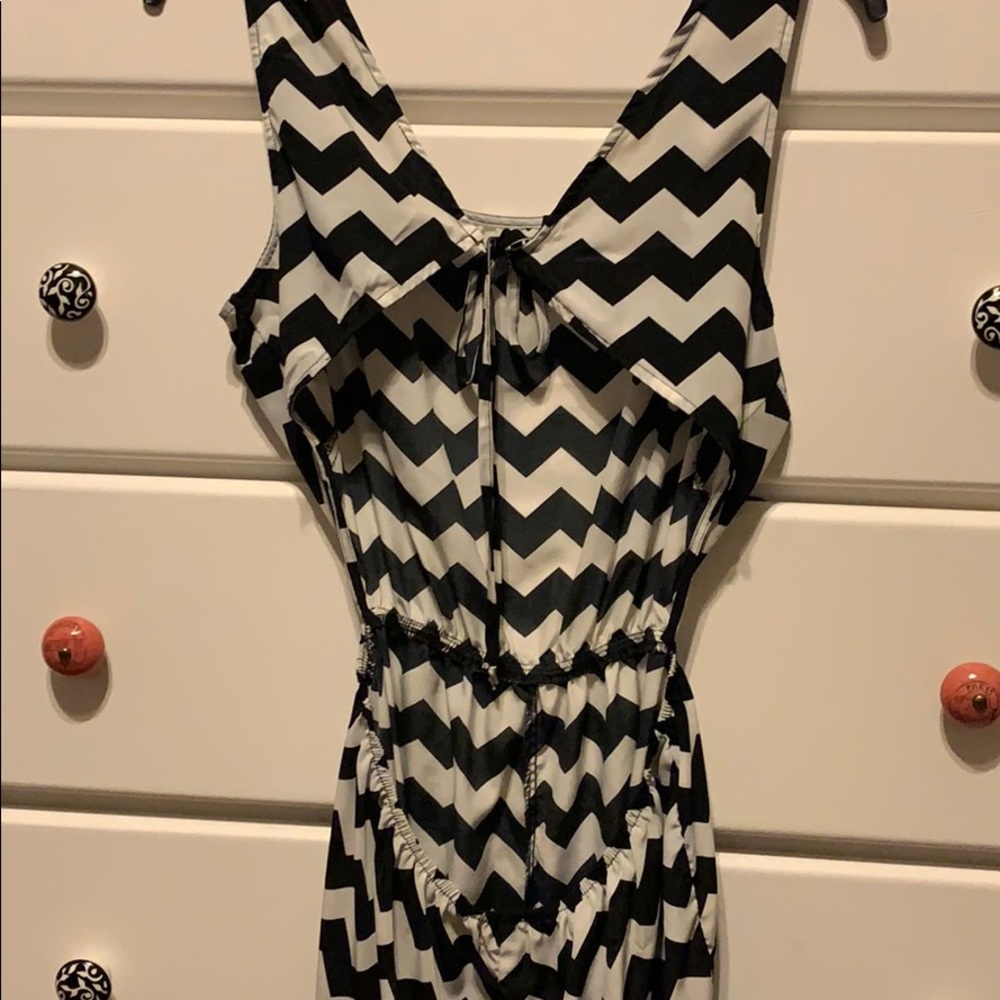 Romper - Picture 2 of 2